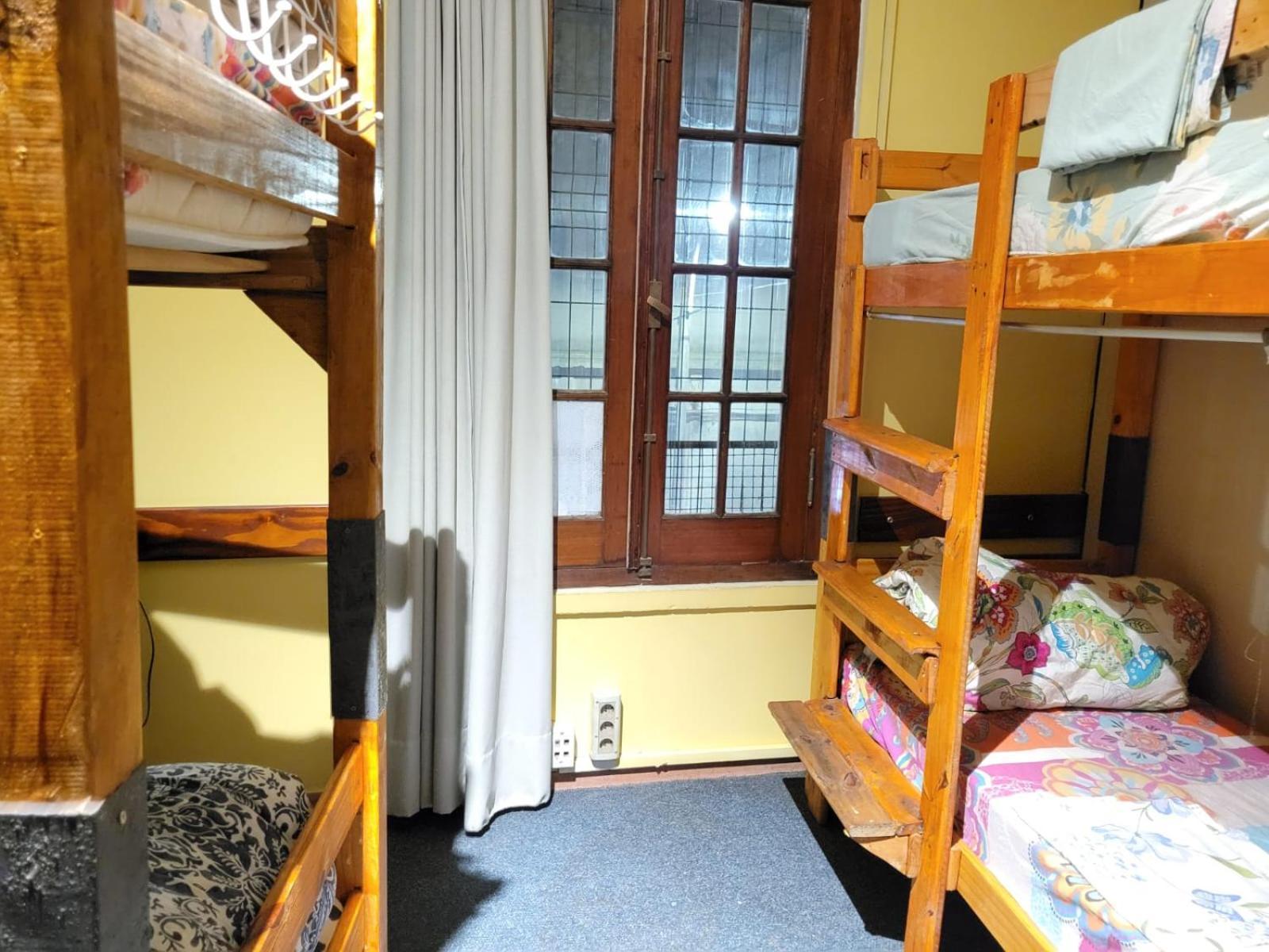 Montevideo Hostel Экстерьер фото